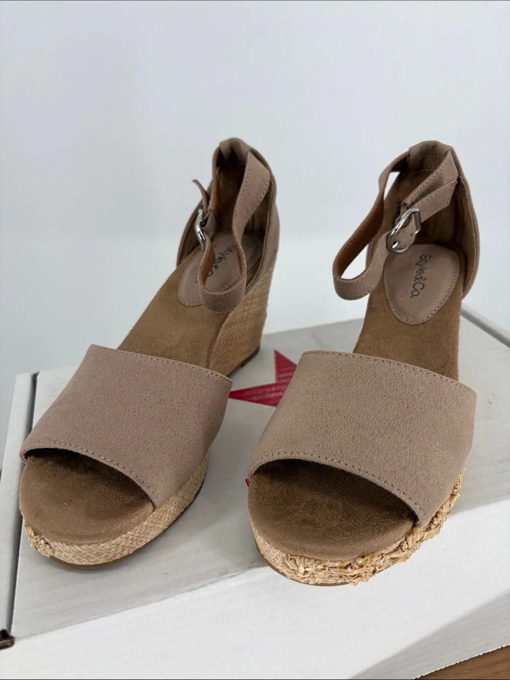 New Women’s Style & Co Taupe Espadrille Wedge Sandals with Ankle Wrap size 6